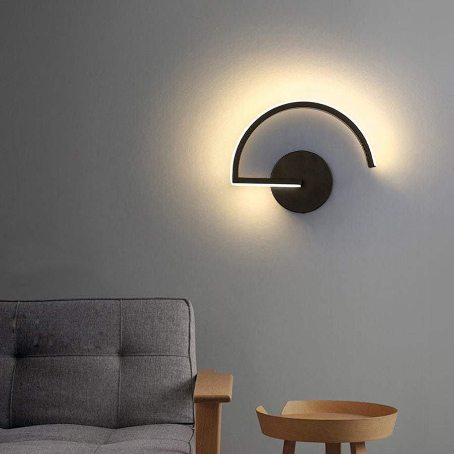 Reading wall light